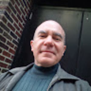 Meet your Posher, Dennis